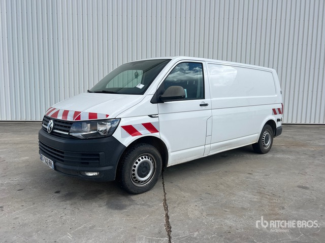 2018 Volkswagen Transporter Vehicule Utilitaire 4 Motion Cargo Van - Mazs furgons: foto 2 2018 Volkswagen Transporter Vehicule Utilitaire 4 Motion Cargo Van - Mazs furgons: foto 2