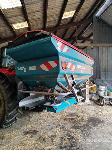 2019 Sulky X40+ 36 m 3-Point 3200 L Fertilizer Spreader - Pļaujmašīna-smalcinātājs/ Mulčētājs: foto 1 2019 Sulky X40+ 36 m 3-Point 3200 L Fertilizer Spreader - Pļaujmašīna-smalcinātājs/ Mulčētājs: foto 1