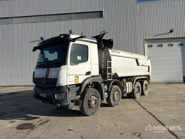 2021 Mercedes-Benz Arocs 3243 8x4 Camion Benne Tri/A Dump Truck - Kravas automašīna pašizgāzējs: foto 1 2021 Mercedes-Benz Arocs 3243 8x4 Camion Benne Tri/A Dump Truck - Kravas automašīna pašizgāzējs: foto 1
