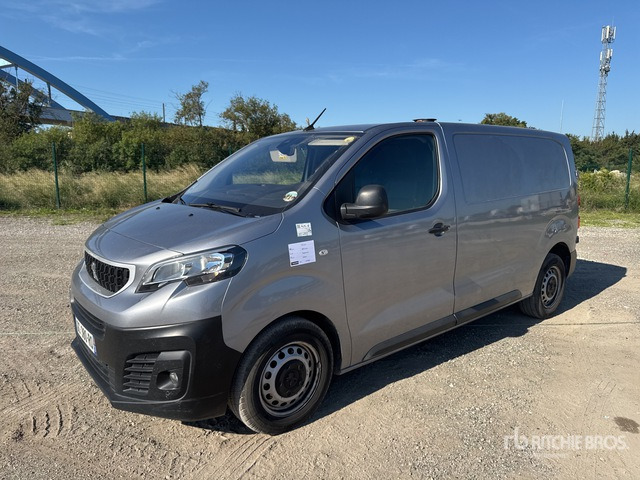 2021 Peugeot Expert Vehicule Utilitaire Cargo Van - Mazs furgons: foto 1 2021 Peugeot Expert Vehicule Utilitaire Cargo Van - Mazs furgons: foto 1