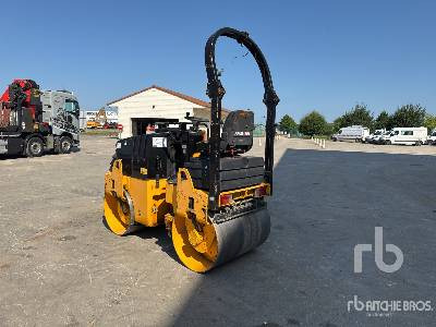 AMMANN AV23-2 Compacteur Vibrant Tandem - Ceļu veltnis: foto 2 AMMANN AV23-2 Compacteur Vibrant Tandem - Ceļu veltnis: foto 2