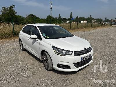 CITROEN C4 - Vieglā automašīna: foto 4 CITROEN C4 - Vieglā automašīna: foto 4
