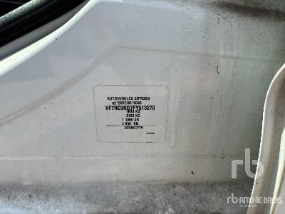 CITROEN C4 - Vieglā automašīna: foto 5 CITROEN C4 - Vieglā automašīna: foto 5