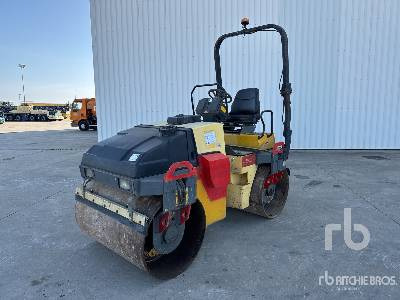 DYNAPAC CC142 Compacteur Vibrant Tandem - Ceļu veltnis: foto 1 DYNAPAC CC142 Compacteur Vibrant Tandem - Ceļu veltnis: foto 1