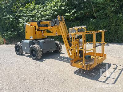 HAULOTTE HA120PX 4WD Diesel Nacelle Articulee - Izlices pacēlājs: foto 3 HAULOTTE HA120PX 4WD Diesel Nacelle Articulee - Izlices pacēlājs: foto 3