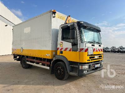 IVECO 120E24 4x2 Camion Fourgon - Kravas automašīna ar slēgto virsbūvi: foto 4 IVECO 120E24 4x2 Camion Fourgon - Kravas automašīna ar slēgto virsbūvi: foto 4