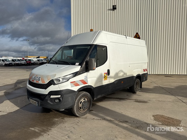 2016 Iveco 50-150 Vehicule Utilitaire Cargo Van - Komercauto: foto 1 2016 Iveco 50-150 Vehicule Utilitaire Cargo Van - Komercauto: foto 1