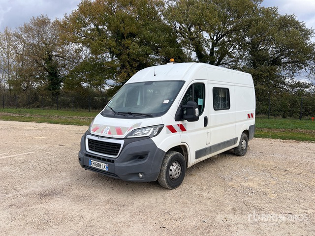2016 Peugeot Boxer Vehicule Utilitaire Cargo Van - Komercauto: foto 1 2016 Peugeot Boxer Vehicule Utilitaire Cargo Van - Komercauto: foto 1