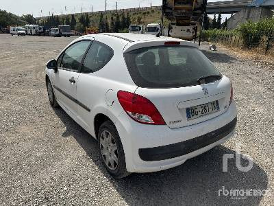 PEUGEOT 207 - Vieglā automašīna: foto 2 PEUGEOT 207 - Vieglā automašīna: foto 2