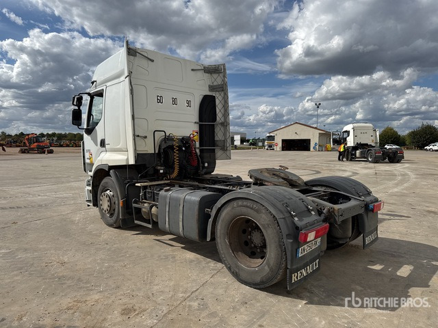 2007 Renault Premium 450DXi Tracteur Routier Cabine Cocuhette S/A Sleeper Truck Tractor - Vilcējs: foto 4 2007 Renault Premium 450DXi Tracteur Routier Cabine Cocuhette S/A Sleeper Truck Tractor - Vilcējs: foto 4