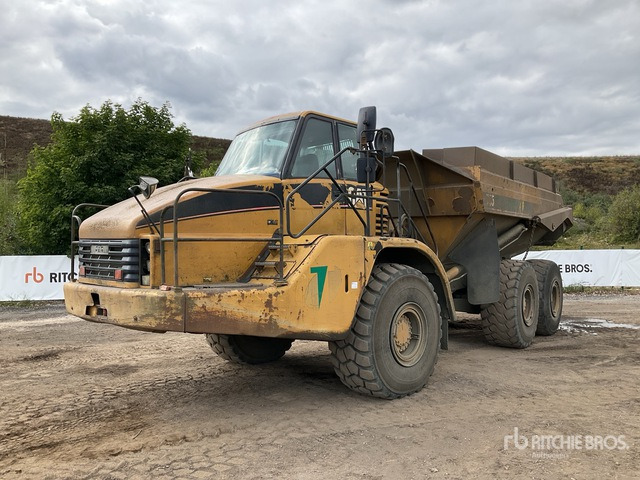 2005 Cat 735 6x6. Articulated Dump Truck - Artikulētias pašizgāzējs: foto 1 2005 Cat 735 6x6. Articulated Dump Truck - Artikulētias pašizgāzējs: foto 1
