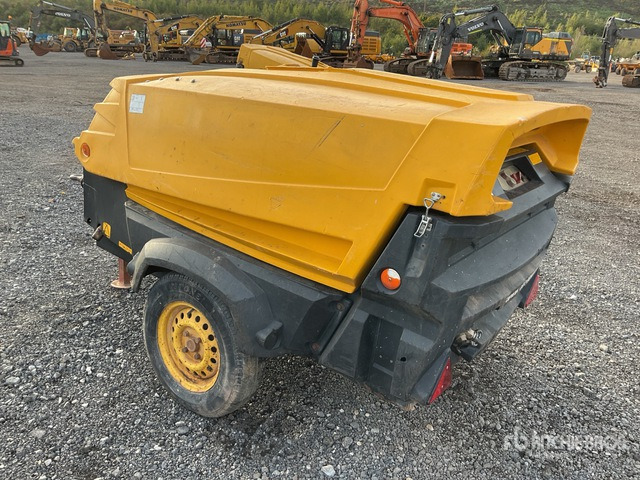 2006 Atlas Copco XAS67DD Atlas Copco Air Compressor Air Compressor - Gaisa kompresors: foto 4 2006 Atlas Copco XAS67DD Atlas Copco Air Compressor Air Compressor - Gaisa kompresors: foto 4