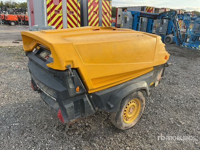 2006 Atlas Copco XAS67DD Atlas Copco Air Compressor Air Compressor - Gaisa kompresors: foto 3 2006 Atlas Copco XAS67DD Atlas Copco Air Compressor Air Compressor - Gaisa kompresors: foto 3