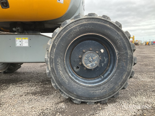 2007 Haulotte HA16PXNT 4WD Diesel Articulating Boom Lift - Izlices pacēlājs: foto 5 2007 Haulotte HA16PXNT 4WD Diesel Articulating Boom Lift - Izlices pacēlājs: foto 5