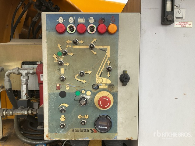 2008 Haulotte UHA20 4WD Diesel Articulating Boom Lift - Izlices pacēlājs: foto 4 2008 Haulotte UHA20 4WD Diesel Articulating Boom Lift - Izlices pacēlājs: foto 4