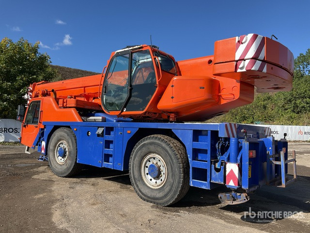 2008 Terex Demag AC40/2L 5 t 4x4 All Terrain Crane - Visurgājējs celtnis: foto 4 2008 Terex Demag AC40/2L 5 t 4x4 All Terrain Crane - Visurgājējs celtnis: foto 4