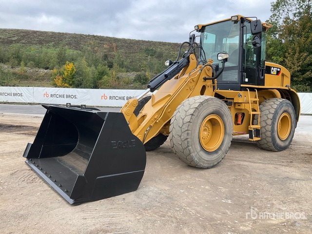 2010 Cat 930H 2010 Cat 930H Wheel Loader Wheel Loader - Riteņu iekrāvējs: foto 2 2010 Cat 930H 2010 Cat 930H Wheel Loader Wheel Loader - Riteņu iekrāvējs: foto 2