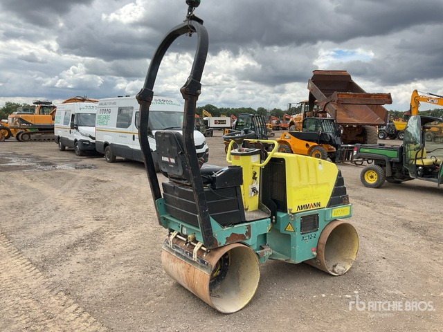 2012 Ammann AV12-2 Double Drum Roller - Ceļu veltnis: foto 4 2012 Ammann AV12-2 Double Drum Roller - Ceļu veltnis: foto 4