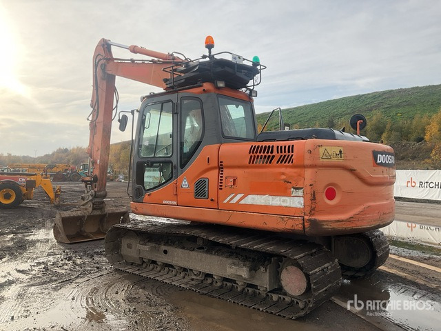2012 Doosan DX140 LC Tracked Excavator - Kāpurķēžu ekskavators: foto 4 2012 Doosan DX140 LC Tracked Excavator - Kāpurķēžu ekskavators: foto 4