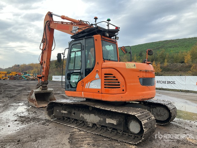 2013 Doosan DX140LCR Tracked Excavator - Kāpurķēžu ekskavators: foto 3 2013 Doosan DX140LCR Tracked Excavator - Kāpurķēžu ekskavators: foto 3