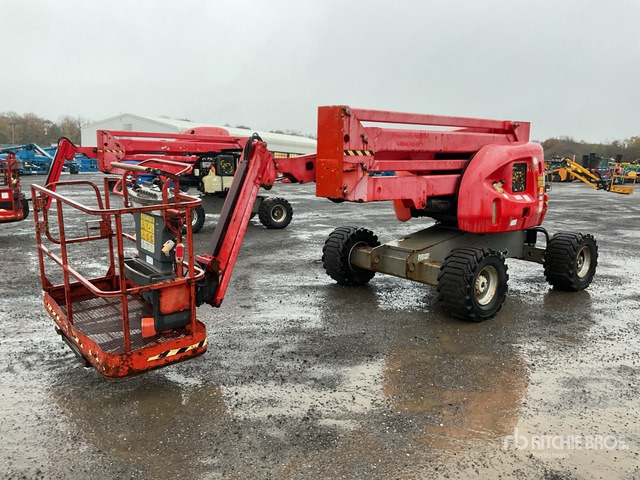 2013 JLG 450AJ 4WD Diesel Articulating Boom Lift - Izlices pacēlājs: foto 5 2013 JLG 450AJ 4WD Diesel Articulating Boom Lift - Izlices pacēlājs: foto 5