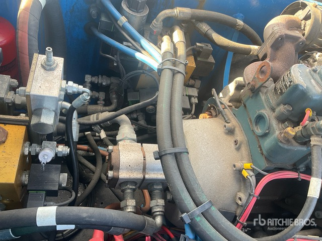 2013 Nifty-Lift HR15NDE 2WD Hybrid Articulating Boom Lift - Izlices pacēlājs: foto 5 2013 Nifty-Lift HR15NDE 2WD Hybrid Articulating Boom Lift - Izlices pacēlājs: foto 5