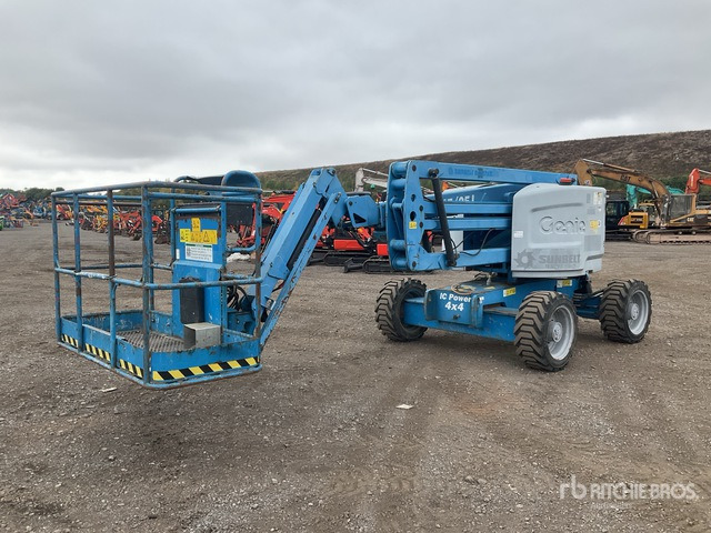 2014 Genie Z45/25J 4WD Diesel Articulating Boom Lift - Izlices pacēlājs: foto 3 2014 Genie Z45/25J 4WD Diesel Articulating Boom Lift - Izlices pacēlājs: foto 3