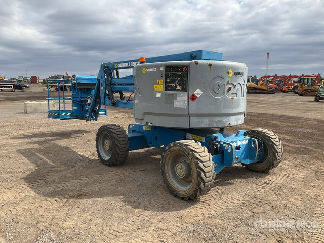 2014 Genie Z4525J 4WD Diesel Articulating Boom Lift - Izlices pacēlājs: foto 3 2014 Genie Z4525J 4WD Diesel Articulating Boom Lift - Izlices pacēlājs: foto 3