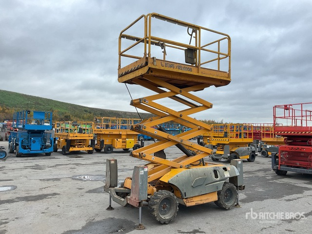 2014 Haulotte Compact 10DX 4x4 Diesel Scissor Lift - Šķērveida pacēlājs: foto 3 2014 Haulotte Compact 10DX 4x4 Diesel Scissor Lift - Šķērveida pacēlājs: foto 3