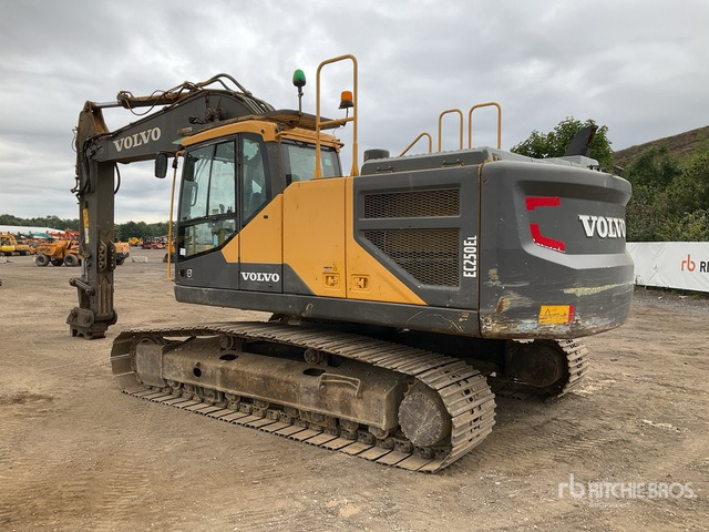 2014 Volvo EC250EL Tracked Excavator - Kāpurķēžu ekskavators: foto 4 2014 Volvo EC250EL Tracked Excavator - Kāpurķēžu ekskavators: foto 4