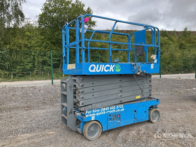 2015 Genie GS-4047 Electric Scissor Lift - Šķērveida pacēlājs: foto 1 2015 Genie GS-4047 Electric Scissor Lift - Šķērveida pacēlājs: foto 1