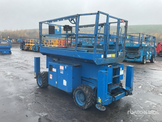 2015 Genie GS3369RT 4x4 Diesel Scissor Lift - Šķērveida pacēlājs: foto 3 2015 Genie GS3369RT 4x4 Diesel Scissor Lift - Šķērveida pacēlājs: foto 3
