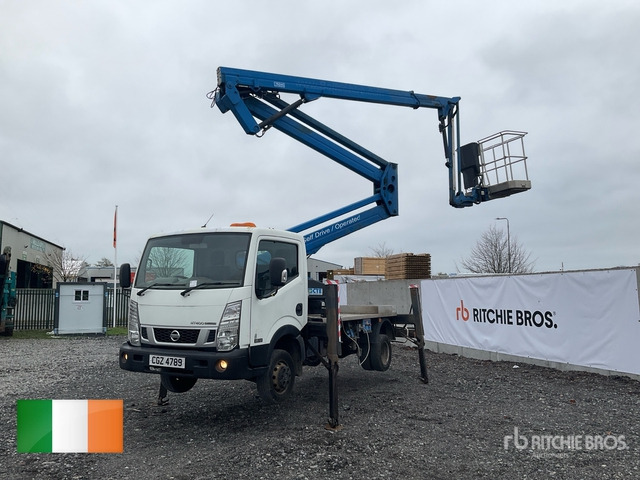 2015 Nissan Cabstar NT400 2015 CTE ZED 21.2JH 20 m on 4x2 Bucket Truck - Autopacēlājs: foto 1 2015 Nissan Cabstar NT400 2015 CTE ZED 21.2JH 20 m on 4x2 Bucket Truck - Autopacēlājs: foto 1
