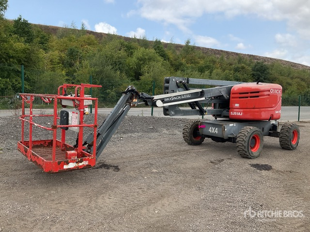 2015 Skyjack SJ51AJ 4WD Diesel Articulating Boom Lift - Izlices pacēlājs: foto 1 2015 Skyjack SJ51AJ 4WD Diesel Articulating Boom Lift - Izlices pacēlājs: foto 1