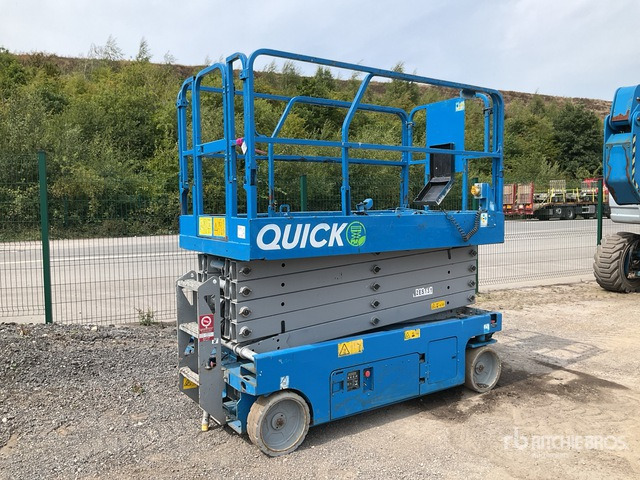 2016 Genie GS3246 Electric Scissor Lift - Šķērveida pacēlājs: foto 1 2016 Genie GS3246 Electric Scissor Lift - Šķērveida pacēlājs: foto 1