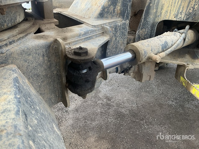 Mini pašizgāzējs 2016 JCB 6TST 6 ton 4x4 Swivel Dumper: foto 6 Mini pašizgāzējs 2016 JCB 6TST 6 ton 4x4 Swivel Dumper: foto 6