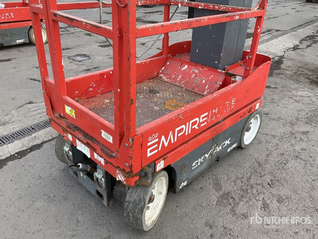 2016 Skyjack SJ16 Vertical Mast Lift - Torņa pacēlājs: foto 5 2016 Skyjack SJ16 Vertical Mast Lift - Torņa pacēlājs: foto 5