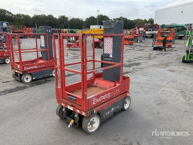 2016 Skyjack SJ16 Vertical Mast Lift - Torņa pacēlājs: foto 1 2016 Skyjack SJ16 Vertical Mast Lift - Torņa pacēlājs: foto 1