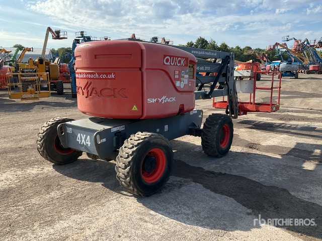 2016 Skyjack SJ46AJ 4WD Diesel Articulating Boom Lift - Izlices pacēlājs: foto 5 2016 Skyjack SJ46AJ 4WD Diesel Articulating Boom Lift - Izlices pacēlājs: foto 5