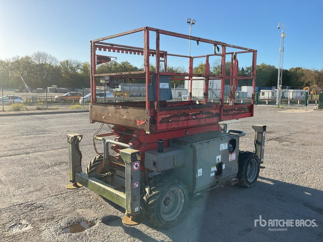 2016 Skyjack SJ5832 4x4 Diesel Scissor Lift - Šķērveida pacēlājs: foto 2 2016 Skyjack SJ5832 4x4 Diesel Scissor Lift - Šķērveida pacēlājs: foto 2