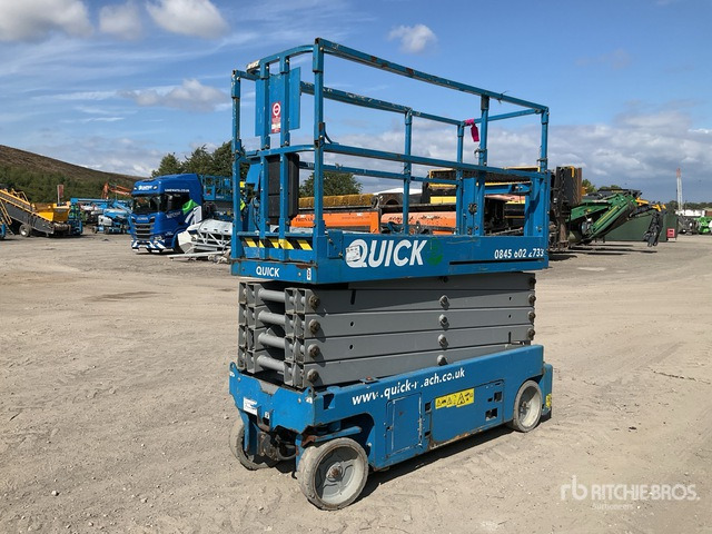 2017 Genie GS3232 Electric Scissor Lift - Šķērveida pacēlājs: foto 1 2017 Genie GS3232 Electric Scissor Lift - Šķērveida pacēlājs: foto 1