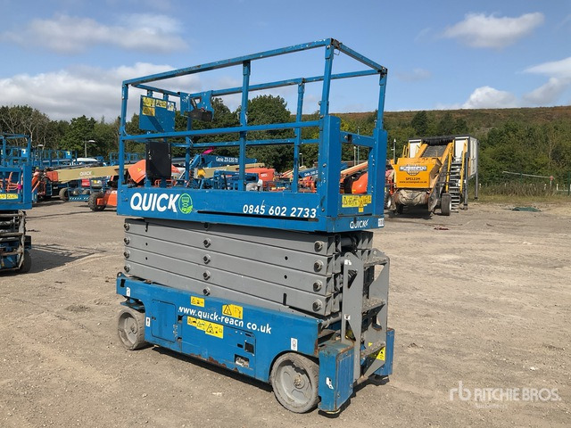 2017 Genie GS3232 Electric Scissor Lift - Šķērveida pacēlājs: foto 2 2017 Genie GS3232 Electric Scissor Lift - Šķērveida pacēlājs: foto 2