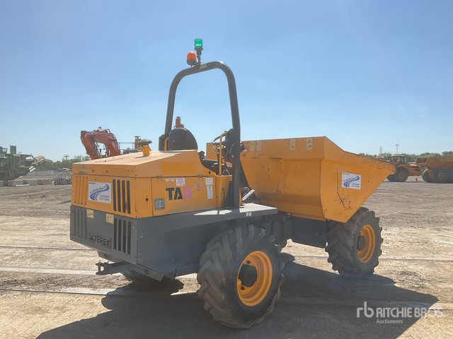 2017 Mecalac TA6 6 ton 4x4 Dumper - Bezceļu pašizgāzējs: foto 4 2017 Mecalac TA6 6 ton 4x4 Dumper - Bezceļu pašizgāzējs: foto 4