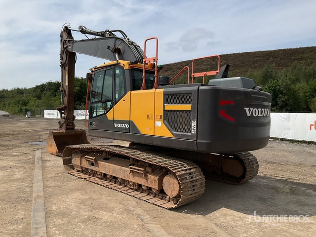 2017 Volvo EC220EL Tracked Excavator - Kāpurķēžu ekskavators: foto 4 2017 Volvo EC220EL Tracked Excavator - Kāpurķēžu ekskavators: foto 4