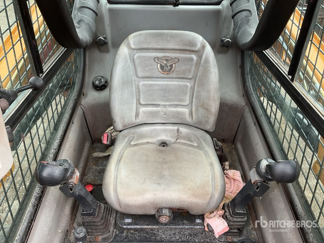 2019 Case SR130 Skid Steer Loader - Kompaktiekrāvējs: foto 5 2019 Case SR130 Skid Steer Loader - Kompaktiekrāvējs: foto 5