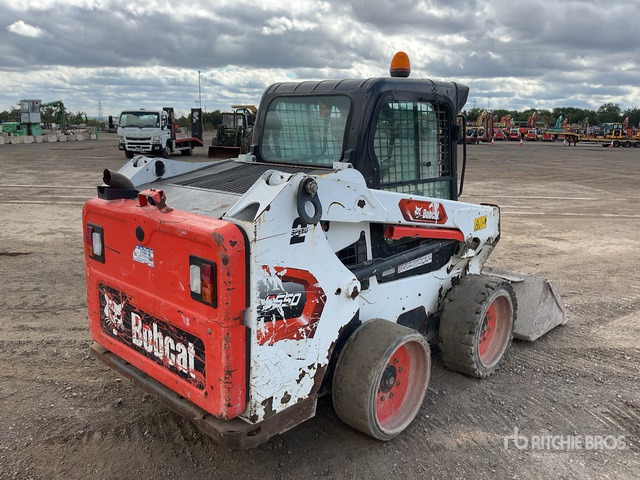 2021 Bobcat S550 Two-Speed High Flow Skid Steer Loader - Kompaktiekrāvējs: foto 4 2021 Bobcat S550 Two-Speed High Flow Skid Steer Loader - Kompaktiekrāvējs: foto 4