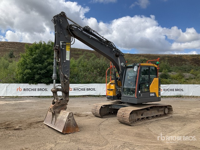 2021 Volvo ECR145EL Tracked Excavator - Kāpurķēžu ekskavators: foto 2 2021 Volvo ECR145EL Tracked Excavator - Kāpurķēžu ekskavators: foto 2