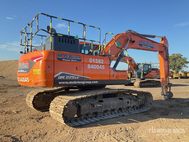 2022 Doosan DX225LC-7 Tracked Excavator - Kāpurķēžu ekskavators: foto 4 2022 Doosan DX225LC-7 Tracked Excavator - Kāpurķēžu ekskavators: foto 4