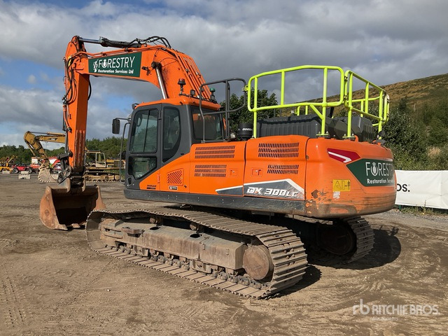 2022 Doosan DX300LC Tracked Excavator - Kāpurķēžu ekskavators: foto 3 2022 Doosan DX300LC Tracked Excavator - Kāpurķēžu ekskavators: foto 3