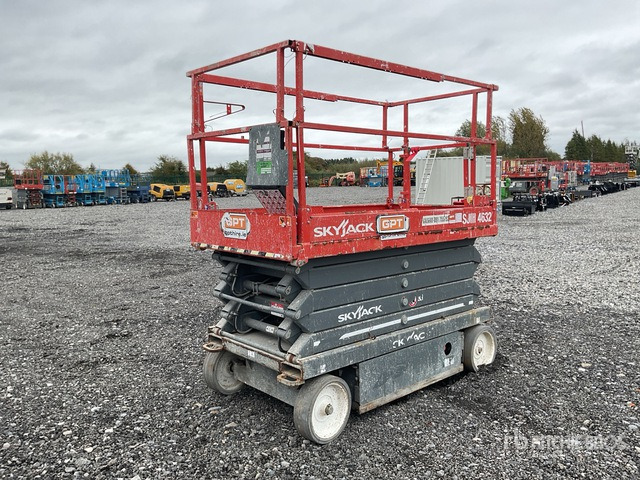 Skyjack SJIII4632 Scissor Lift - Šķērveida pacēlājs: foto 4 Skyjack SJIII4632 Scissor Lift - Šķērveida pacēlājs: foto 4